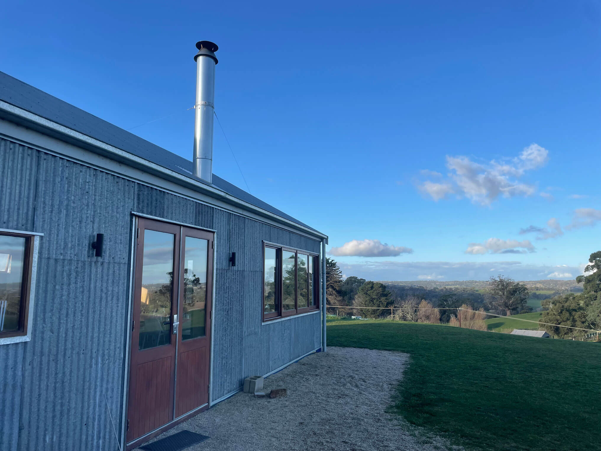 camp-by-me-virtual-tours-Tilbrook-Estate-Winery-4
